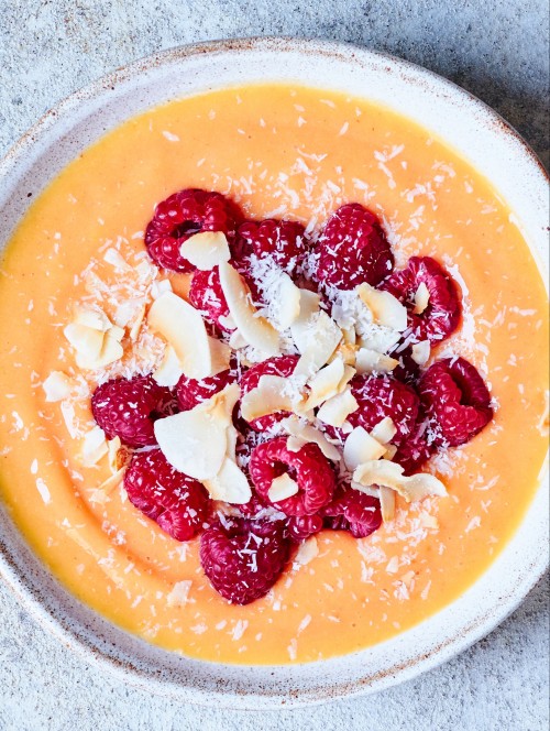 Fruity Summer Smoothie Bowl