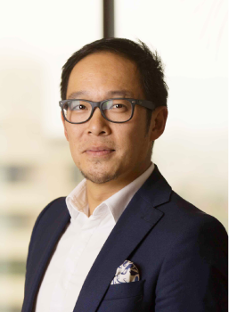 Headshot of Willie Pang, CEO of MediaCom Australia