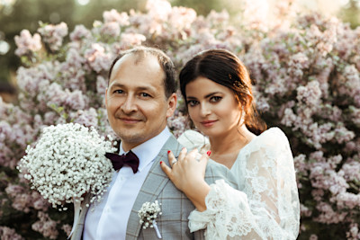 Słoneczny ślub w Młynie nad Starą Regą