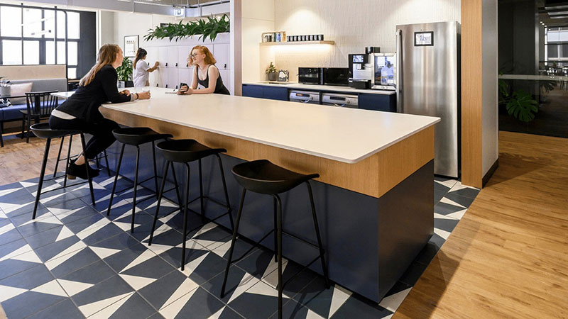 AU-276-Flinders-St-Pantry_MID.jpg