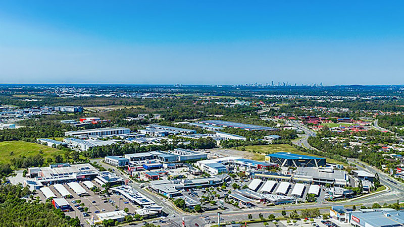 Crew-Commercial-3-7-Sierra-Pl,-Upper-Coomera-MID.jpg