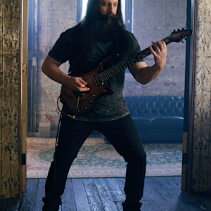 Picture of John Petrucci