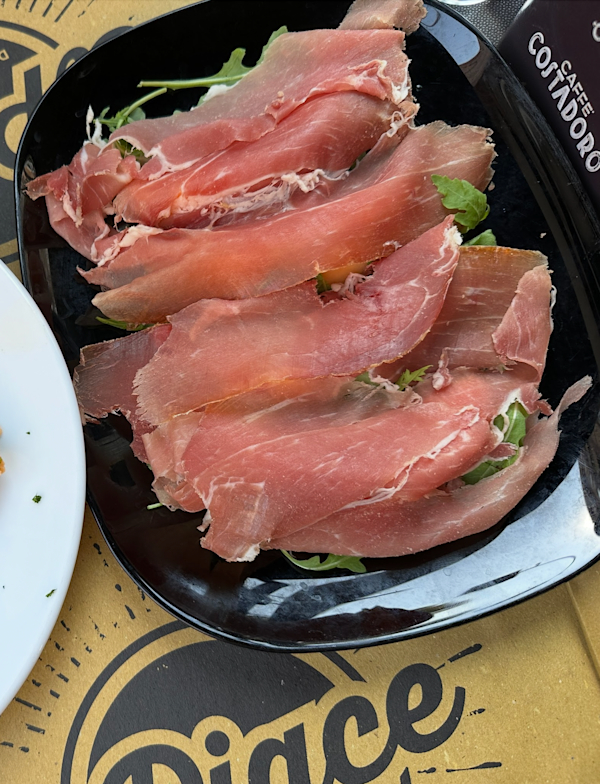 5-min we're-back-in-rome lunch