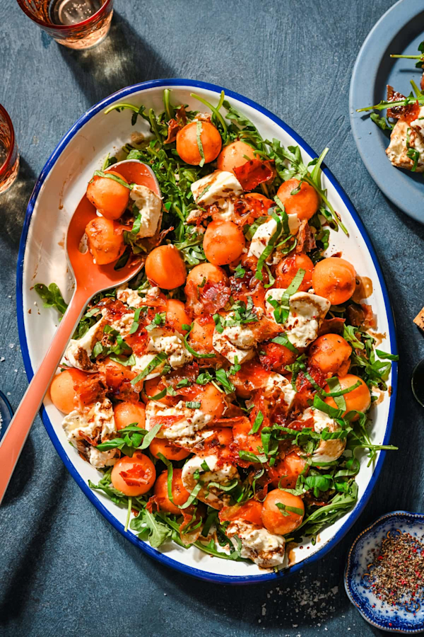 melon, burrata & crispy prosciutto salad