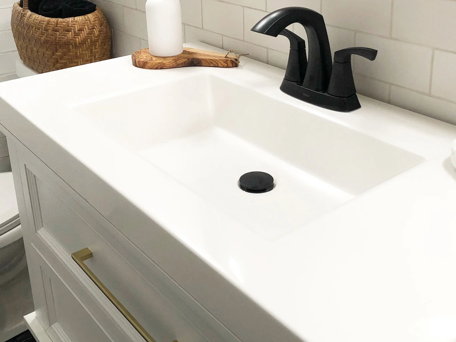 laminate countertop