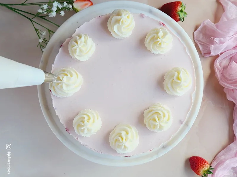 A cake with icing