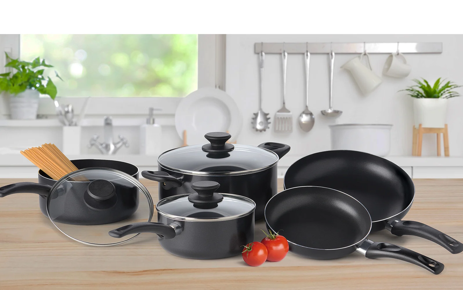 Image of basic essential cookware set.