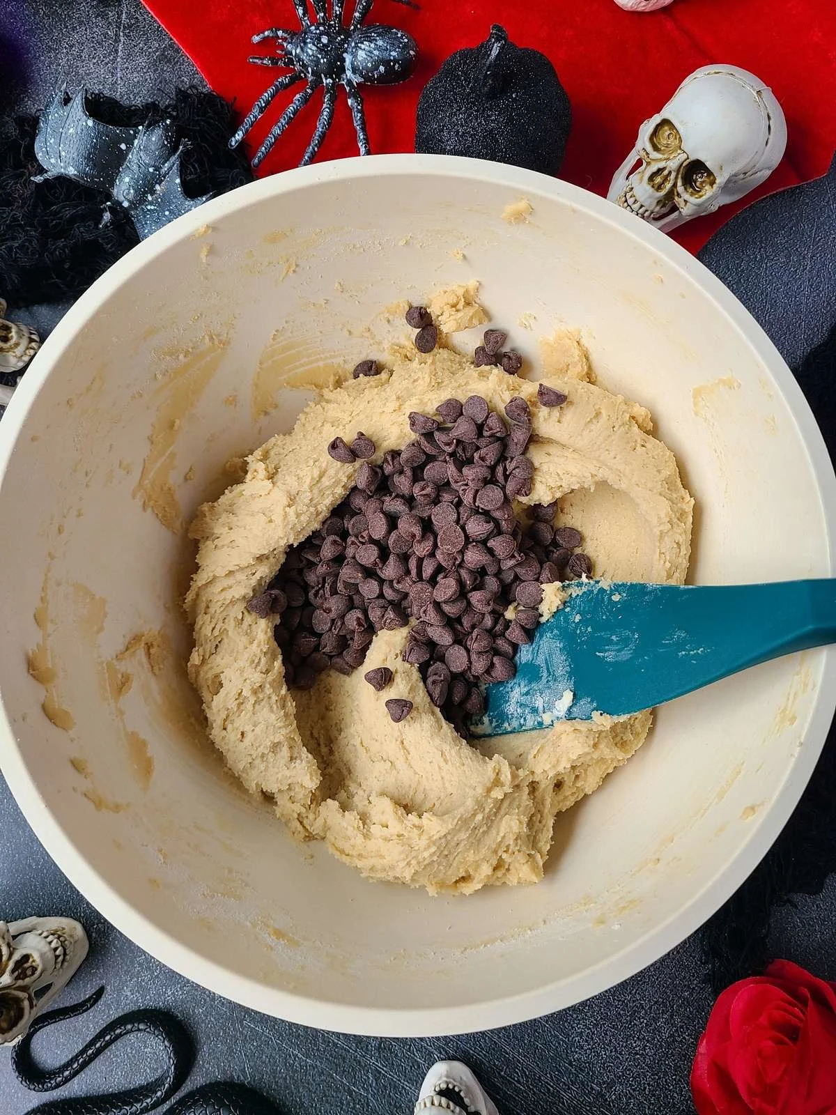 Step 4 - Vampire cookies - chocolate chips
