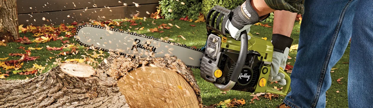 Chainsaws & Chippers (Outdoor Power Equipment) Theme Page Banner Image