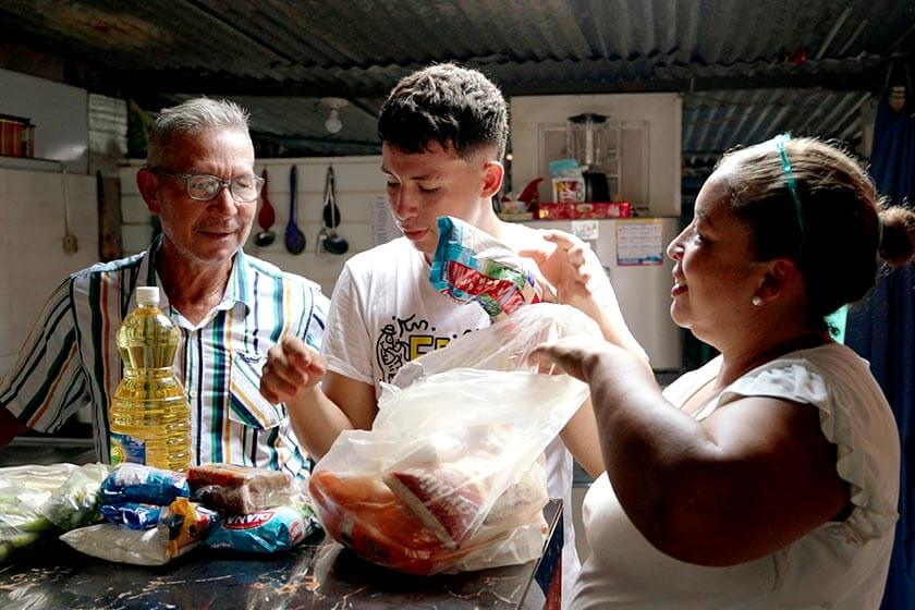 Colombia: Julián diventa arbitro, grazie al sostegno a distanza