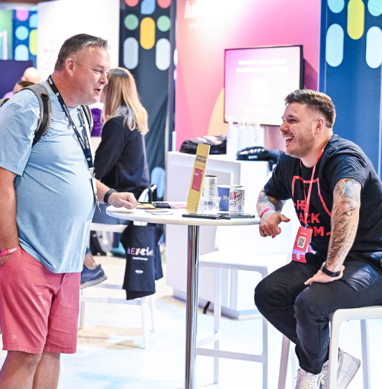 Two men talking at Xerocon