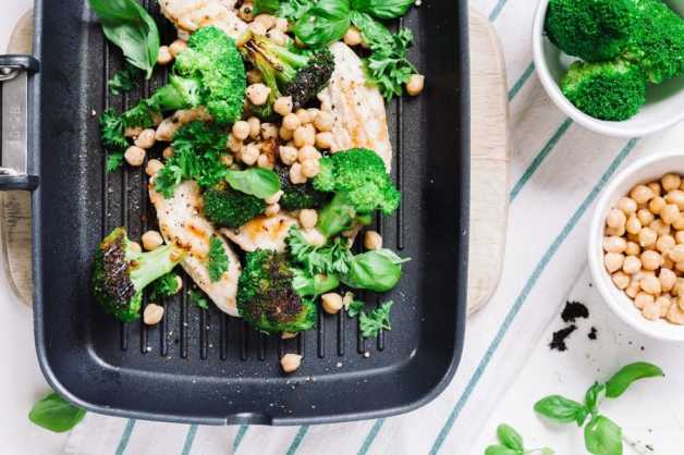 chickpeas with broccoli and -chicken recipe