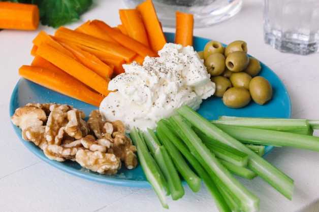 veggies with cottage cheese healthy snack