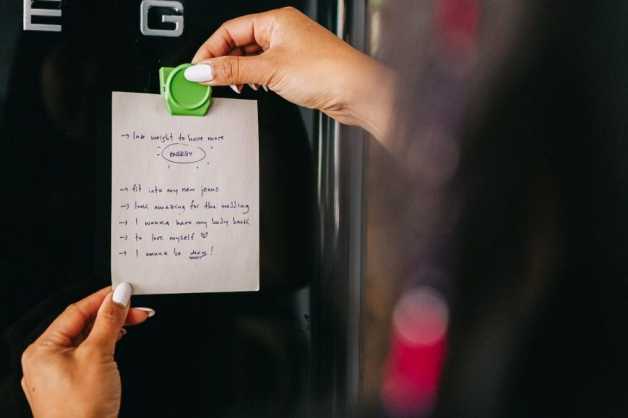 how to start losing weight note on fridge