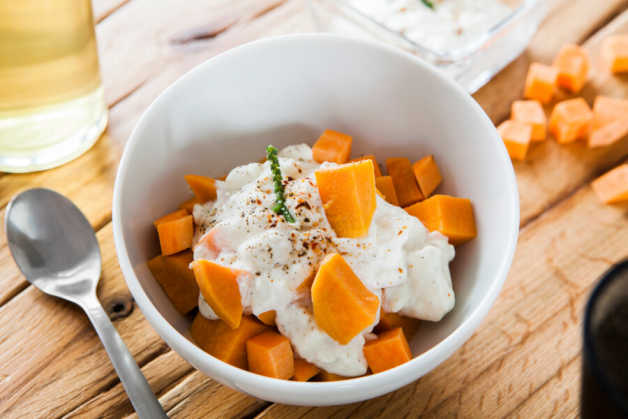 microwave sweet potato with greek yogurt 