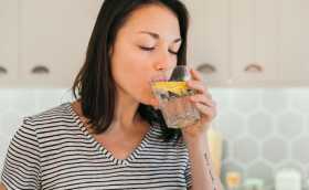 Rise and Shine: Benefits of Drinking Lemon Water in the Morning