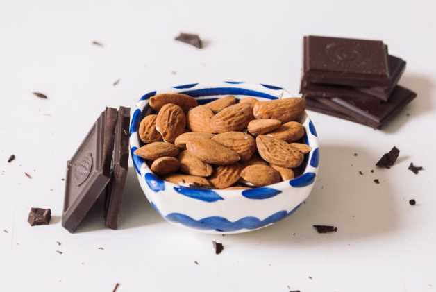 food cravings chocolate dark nuts