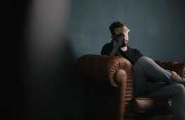 10 Signs of Depression in Men | How To Spot The Symptoms
