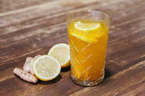 Lemon-ginger-and-turmeric-tonic