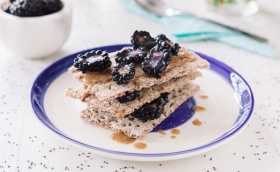 Summer Berry Recipes: Breakfast, Lunch and Snack from 8fit