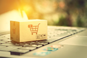 Concept about online shopping