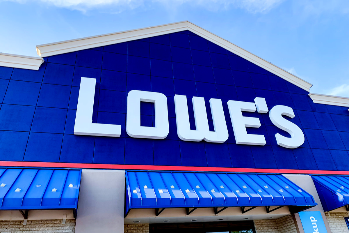 Lowe