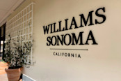Williams Sonoma Logo on the outside of the store