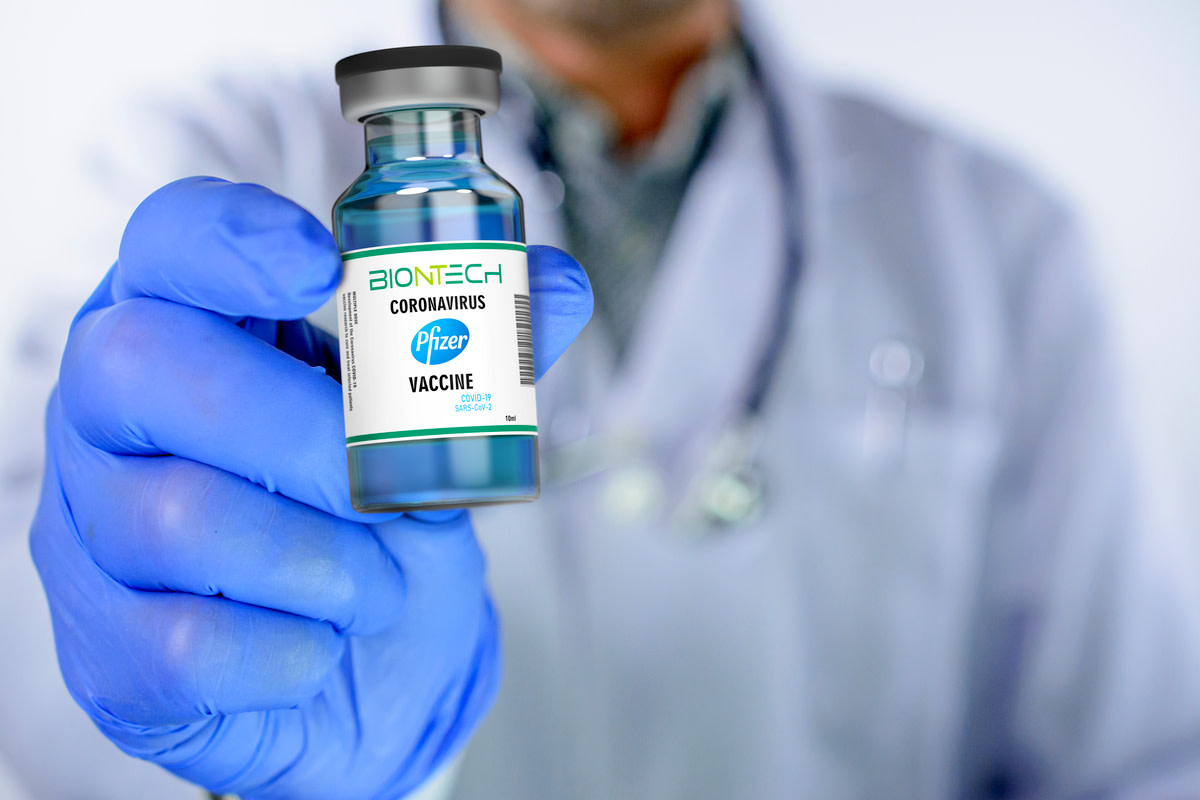 Doctor holds in hand a Coronavirus vaccine