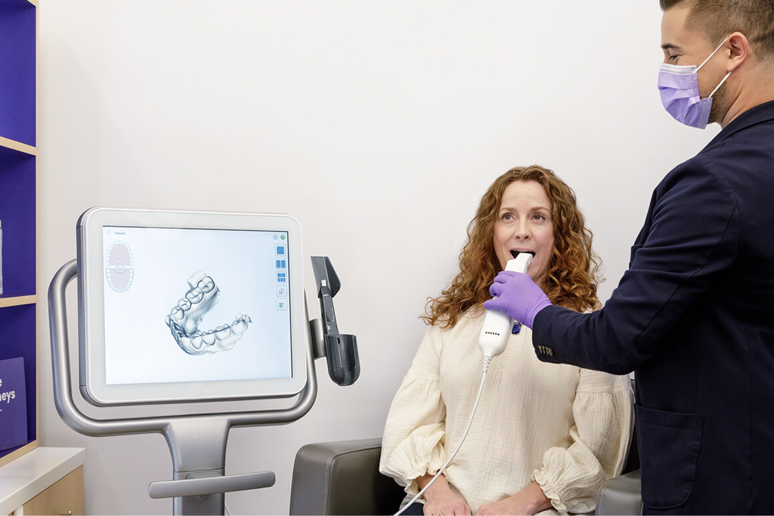 woman-at-scan-appointment-getting-a-3D-image-scan