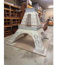 En cours d'apprêt pour peinture finale. En cours d'apprêt pour peinture finale.