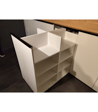 Egger W980 blanc Kaolin. poignée de tirage Alu anodisé noire au Ml. Guidage au sol des meubles avec butée. Egger W980 blanc Kaolin. poignée de tirage Alu anodisé noire au Ml. Guidage au sol des meubles avec butée.