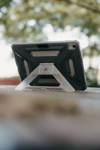 UAG Scout Plus iPad Pro 11" (M4, 5th Gen, 2024) Case iPad Pro 11" (M4, 5th Gen, 2024) in Ash lifestyle view