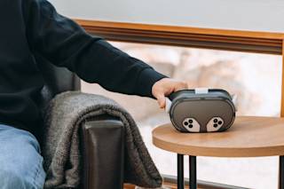 UAG Plyo Case for Meta Quest 3S Meta Quest 3S in Clear lifestyle view