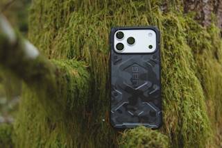 UAG Pathfinder SE iPhone 17 Pro Max Case iPhone 17 Pro Max in Midnight Camo lifestyle view