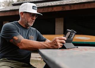 UAG Rugged Bluetooth Detachable Keyboard with Trackpad & Backlit Keys iPad 10.2" (7th Gen, 2019) Case iPad 10.2" (7th Gen,...