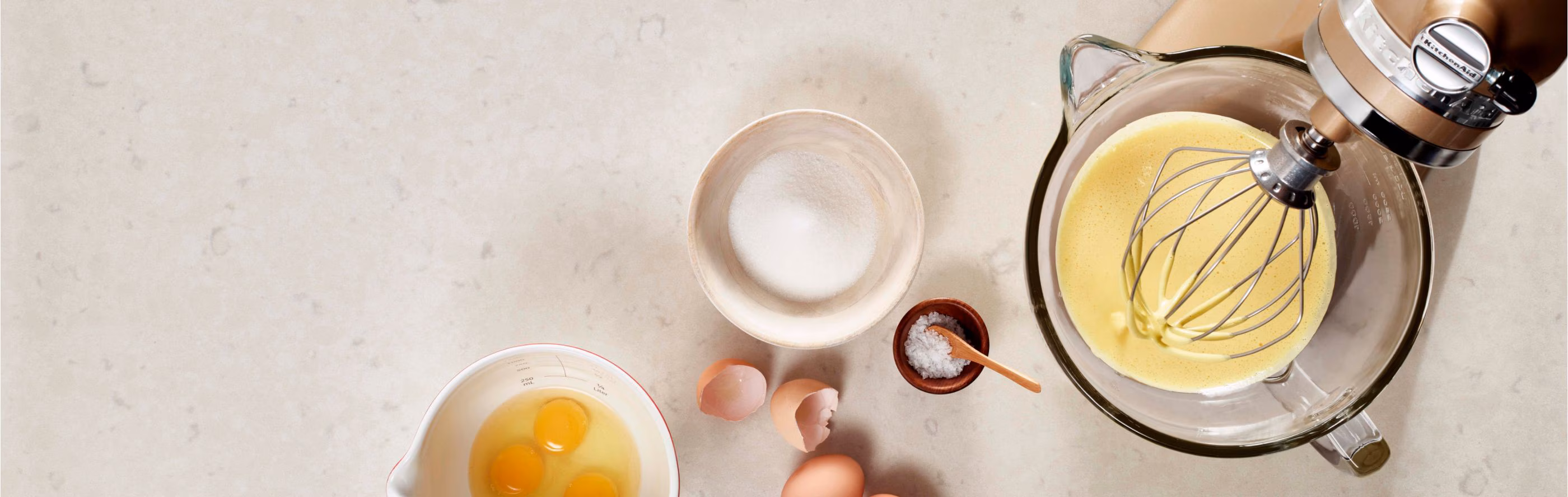 Whip Egg White-hero