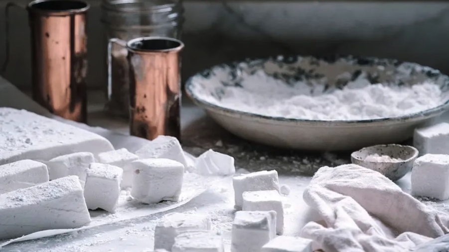 How to bloom gelatin powder and sheets - hero