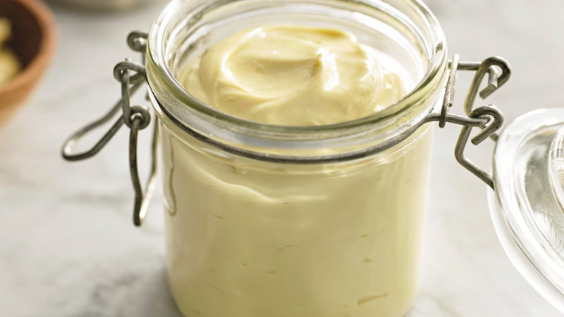How to make homemade mayonnaise an easy recipe - hero