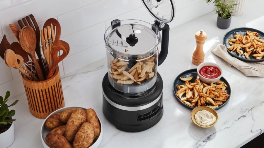 How to shred potatoes with a food processor - hero
