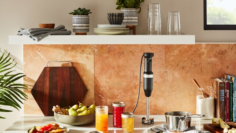 What is an immersion blender - hero