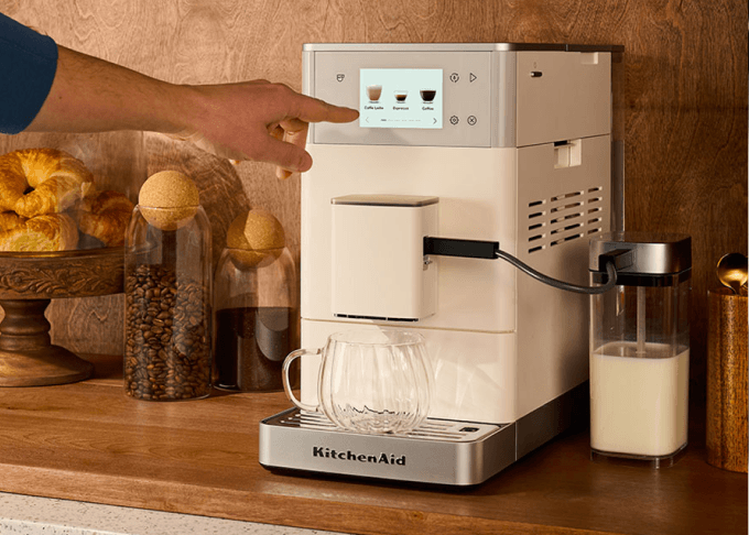 KitchenAid<sup>®</sup> KF4 Touchscreen Drink Selection