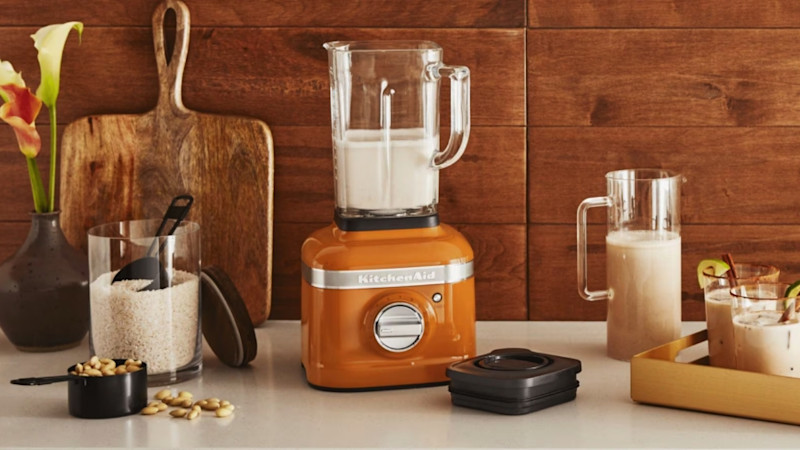 How to clean a blender in 6 steps - hero