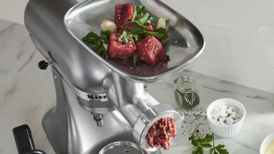 How to use a meat grinder
