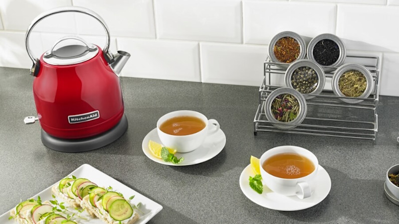 Types of tea kettles - The ultimate kettle buying guide - hero