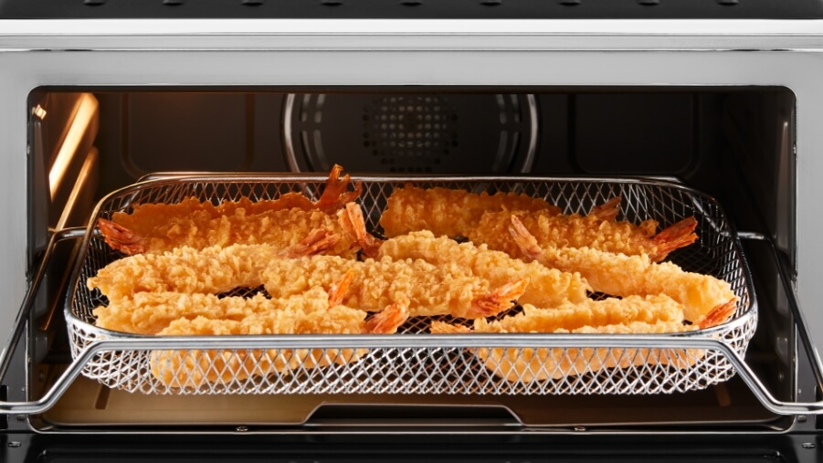 Can you put foil in an air fryer - hero