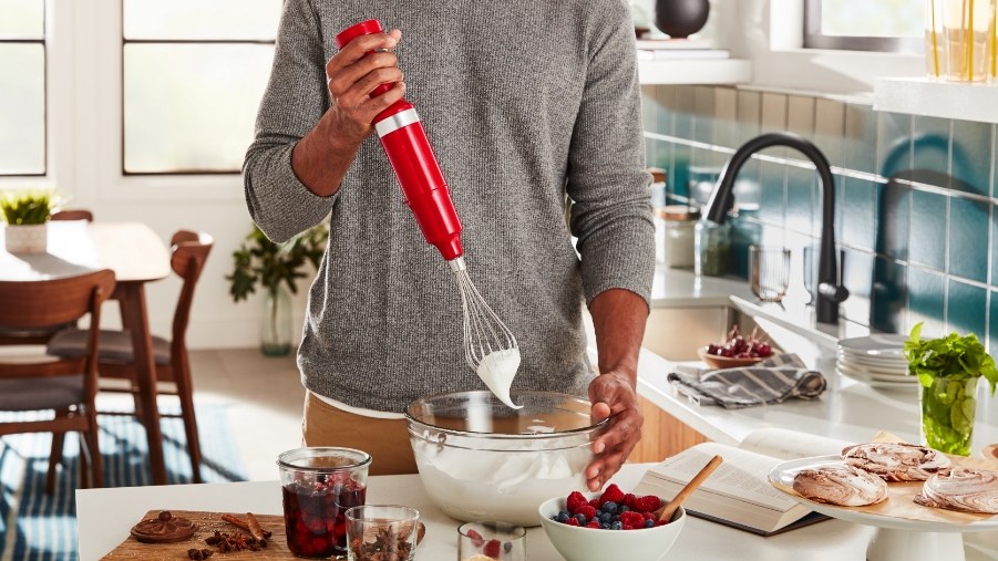 12 Immersion blender uses and tips - hero