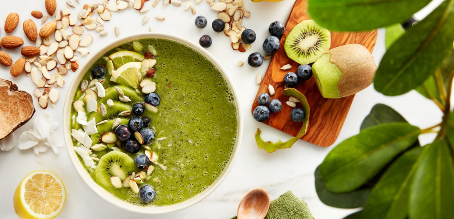 Green Kiwi Smoothie Bowl