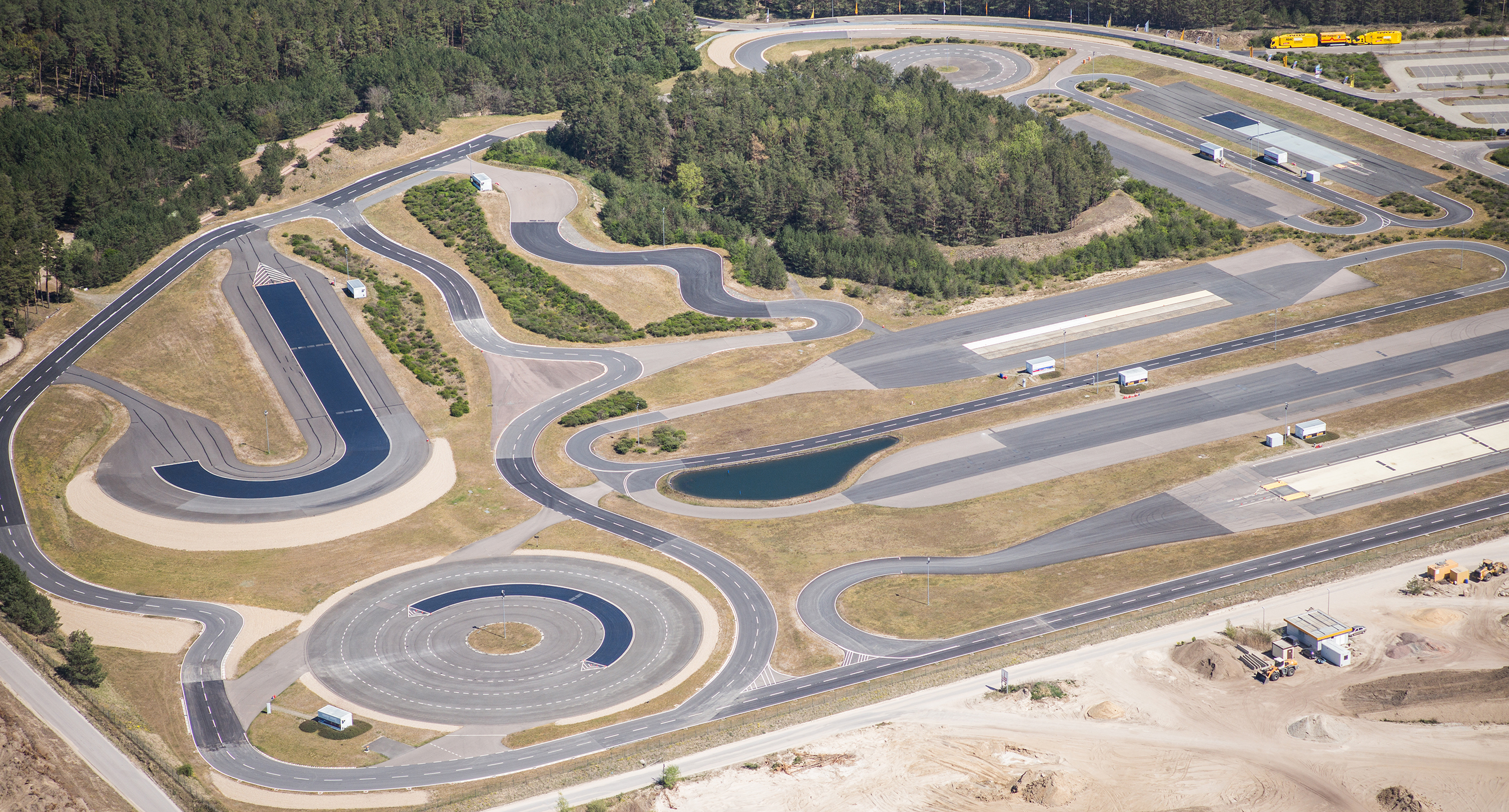 vehicle testing track