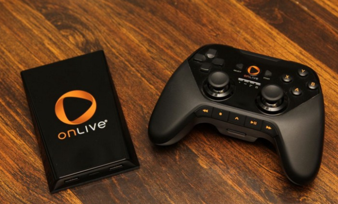 OnLive包含一个漂亮的微型集线器，可连接到电视和控制器