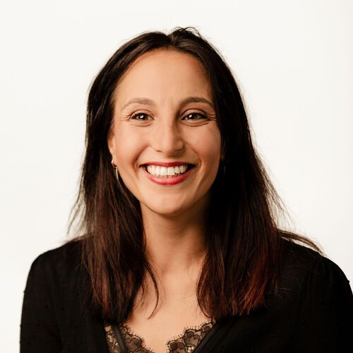 Prof. Caroline Pilot